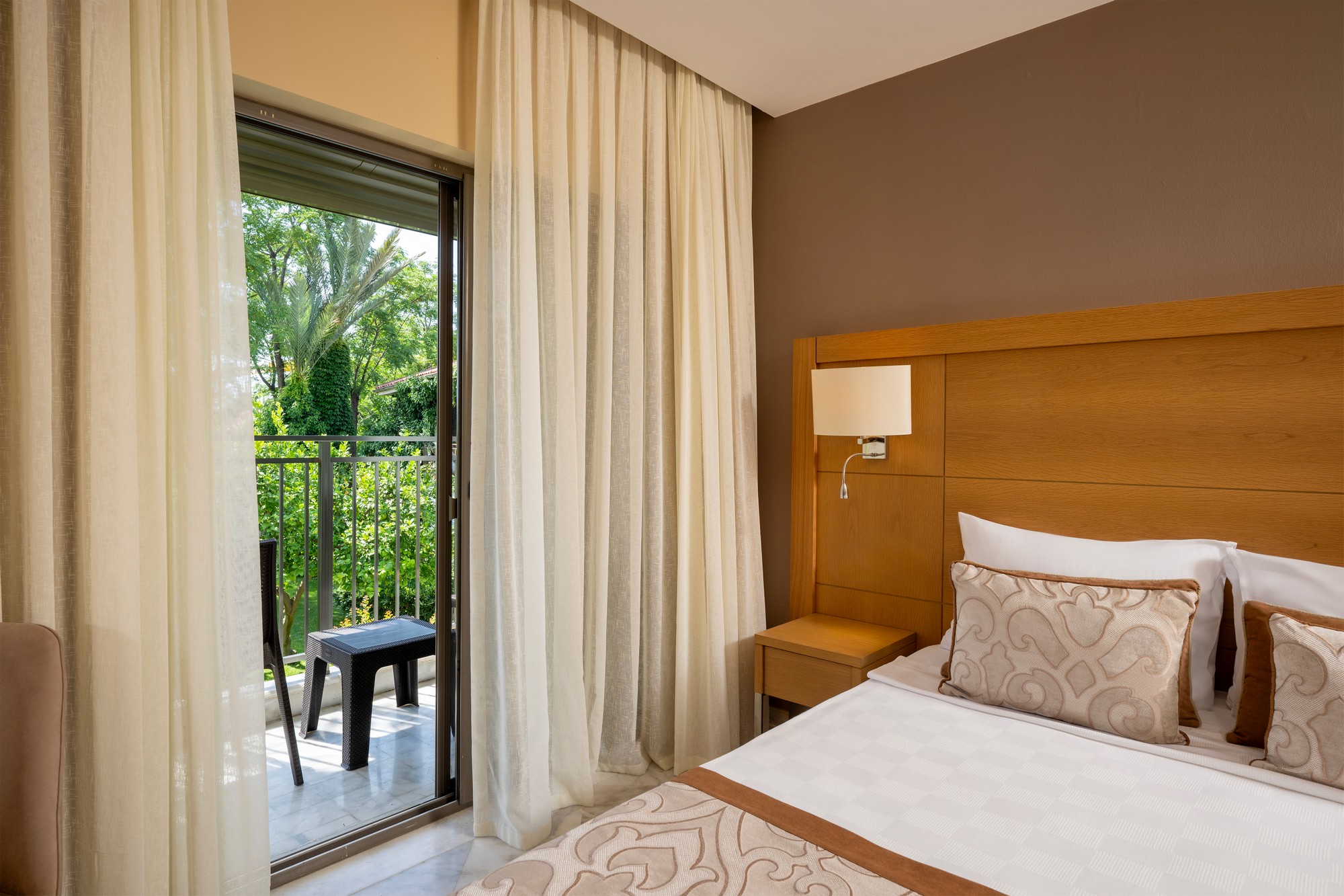 Comfort Club Room